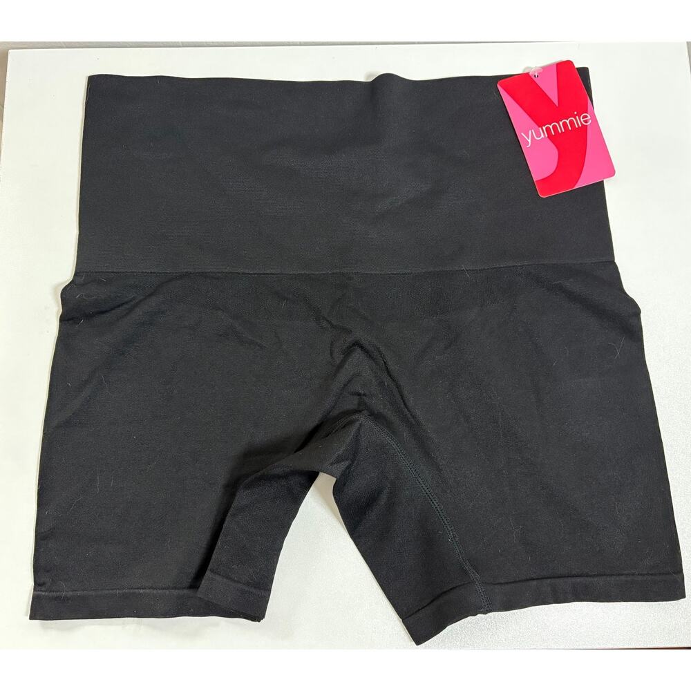 Yummie 1X/2X Mona Shapewear Black Short BNWT